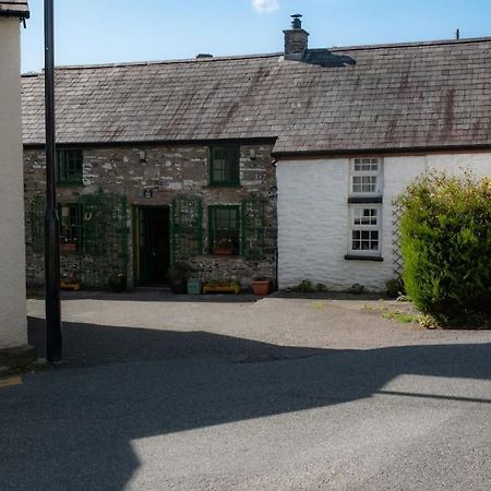 Yr Hen Efail - Old Smithy Villa Tregaron Eksteriør billede